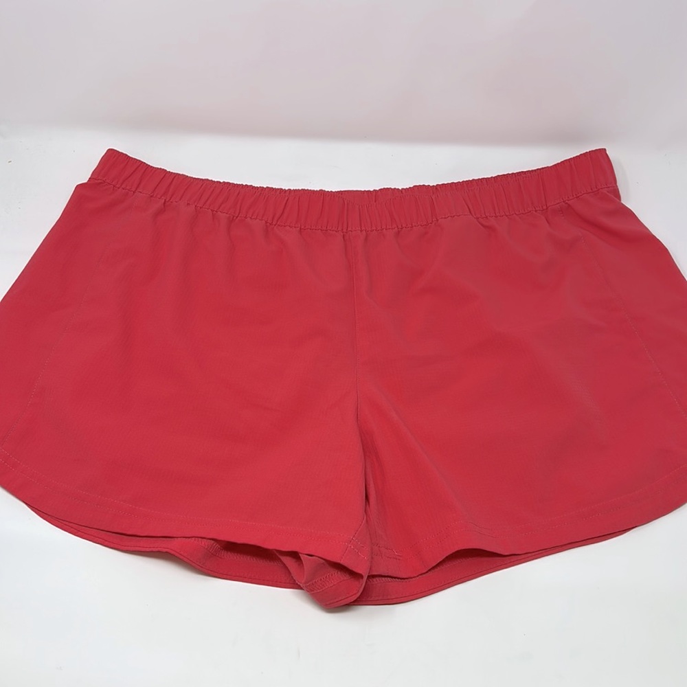 Columbia Pink Athletic Shorts Size X-Large Excellent Condition